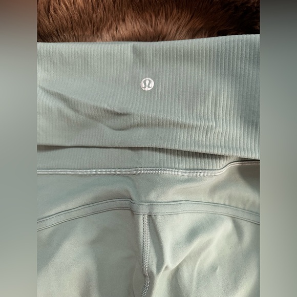 Lululemon super high rise ribbed waist folder over jogger - Picture 3 of 4